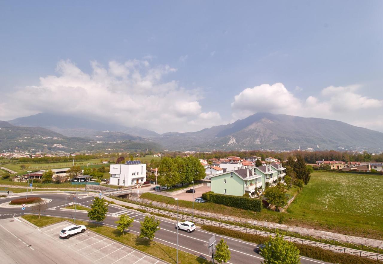 Piazza Lira Schio Residence Exteriér fotografie